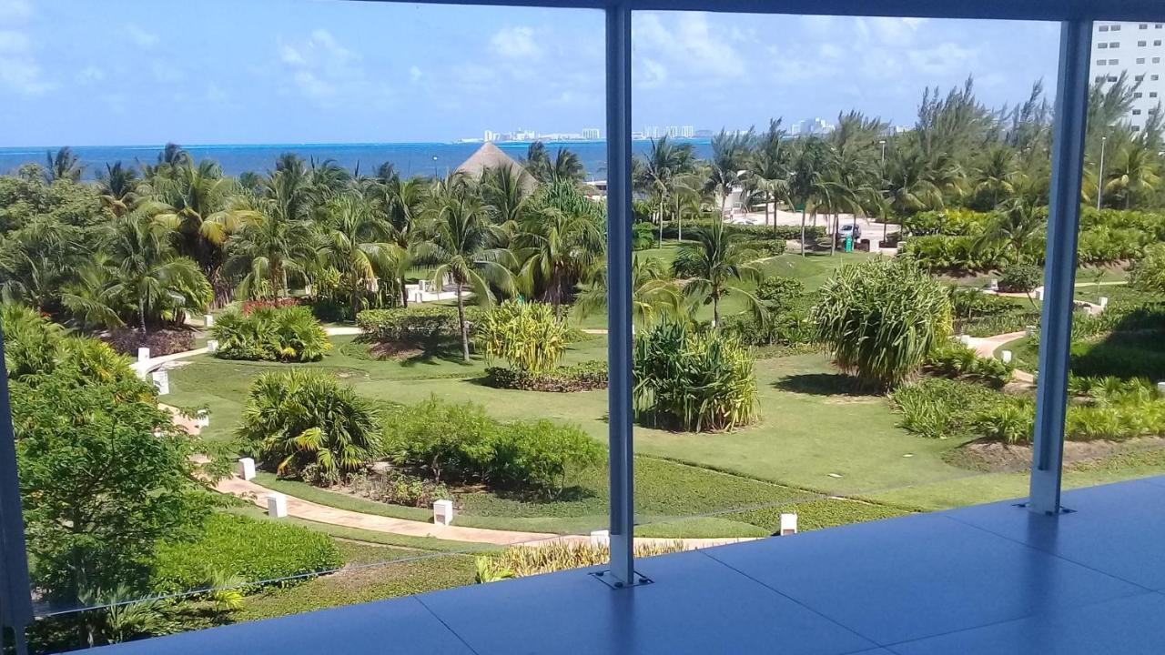 Swim The Caribbean & Work With A View Apartamento Cancún Exterior foto