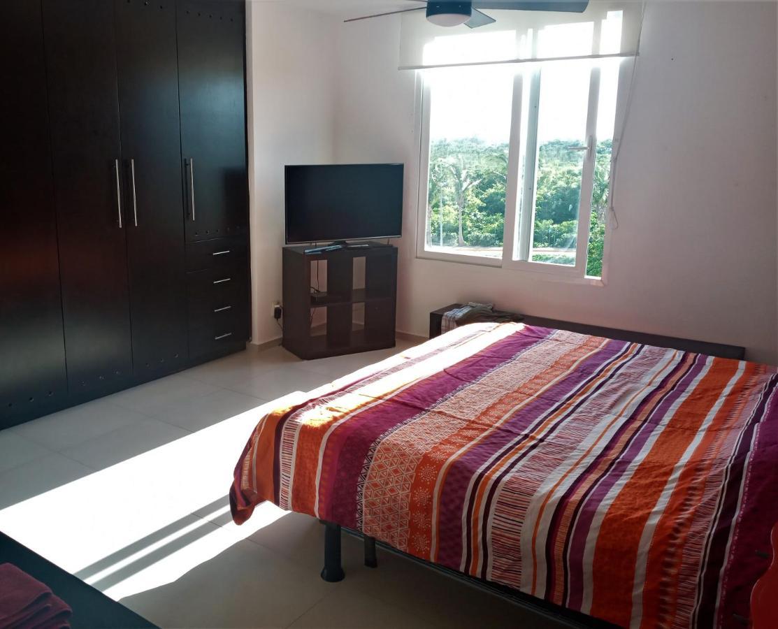Swim The Caribbean & Work With A View Apartamento Cancún Exterior foto